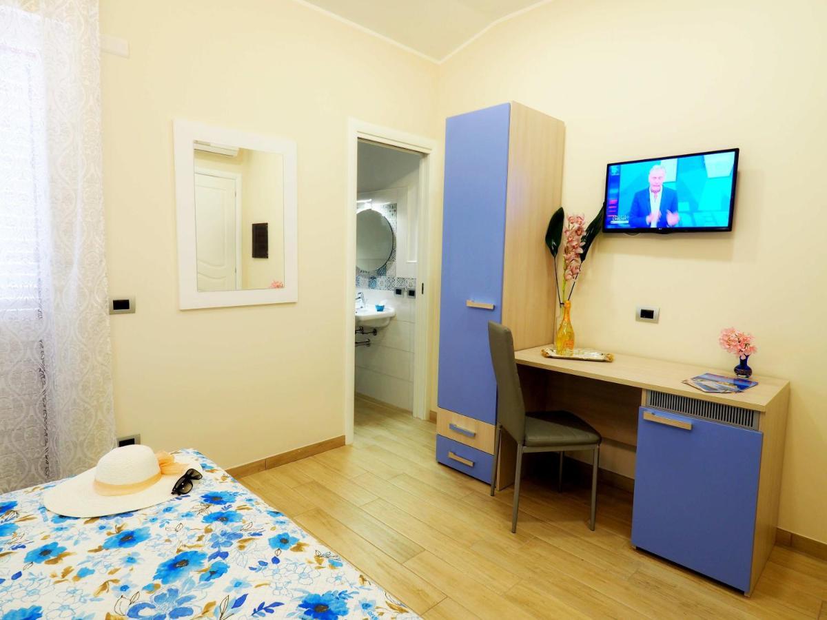 B&B Galatea Санта Доменика Екстериор снимка
