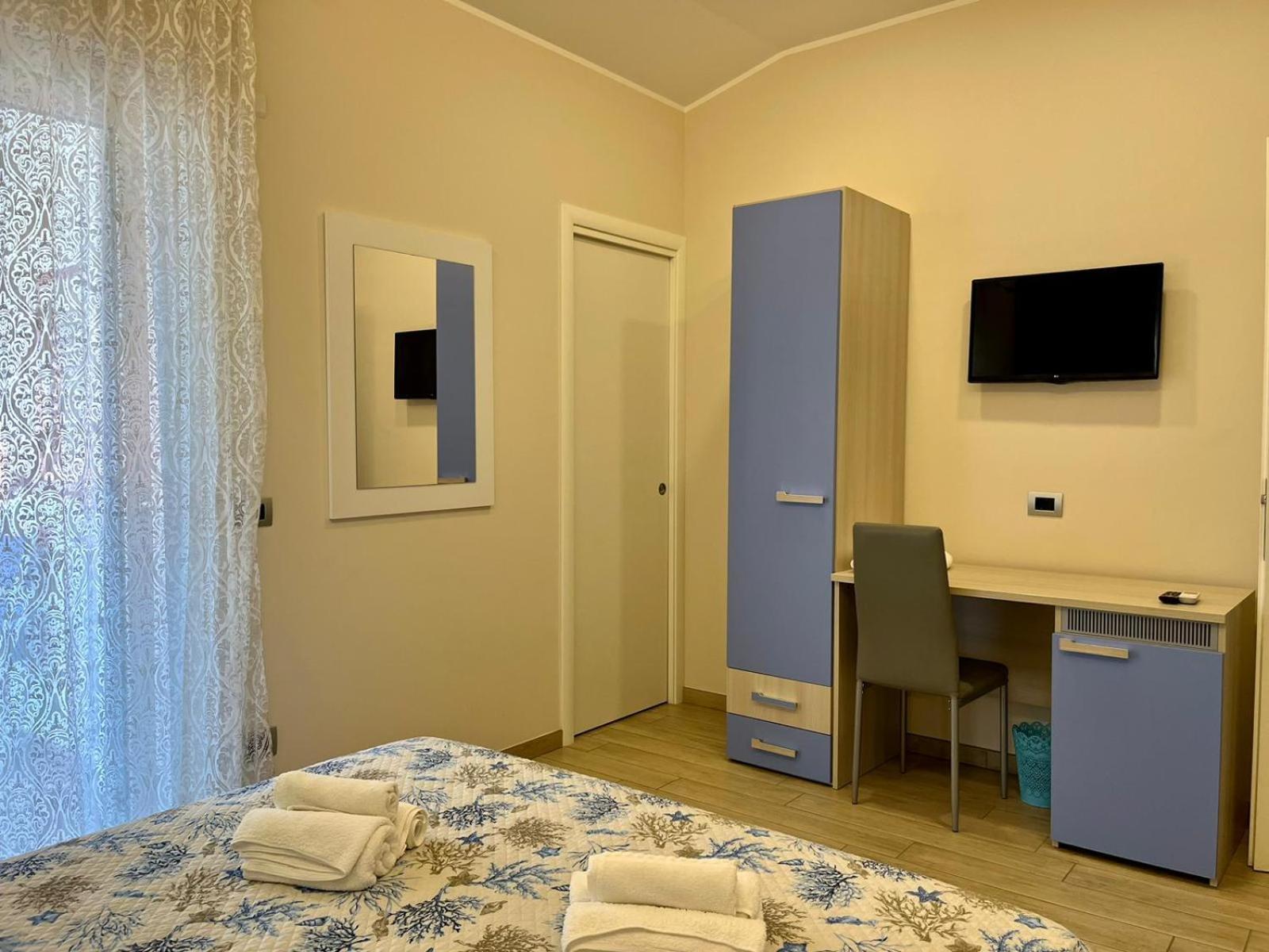 B&B Galatea Санта Доменика Екстериор снимка