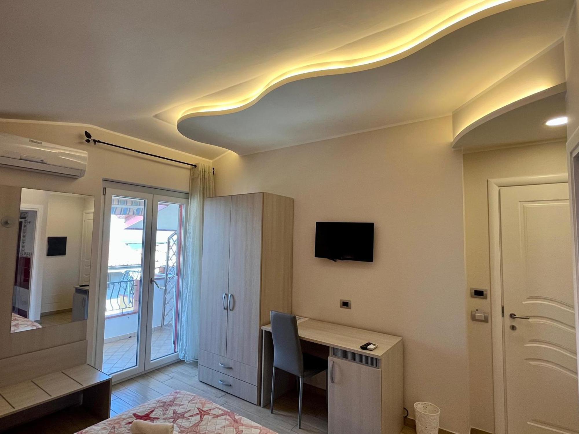 B&B Galatea Санта Доменика Екстериор снимка